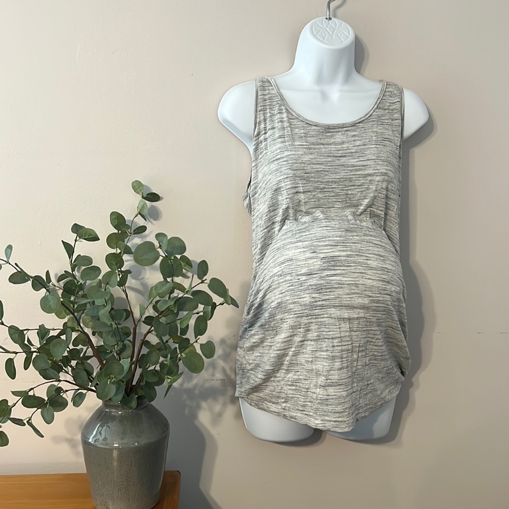 MATERNITY!  Motherhood Maternity ruched extra length tank top (M)